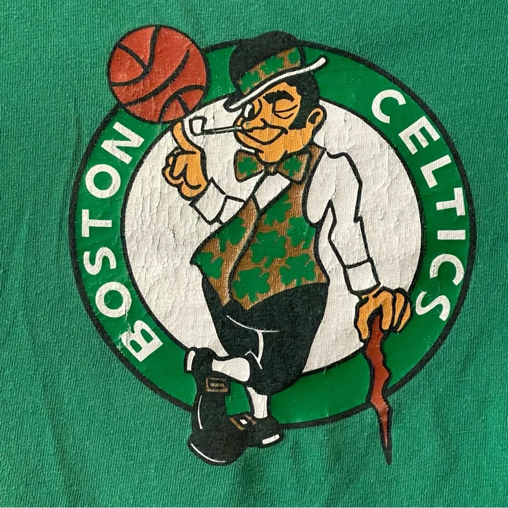 NBA Green Boston Celtics Short Sleeve Tee - Picture 2 of 5